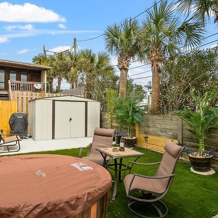 Pet Friendly Townhome With Gulf Views And Hot Tub Right Across From Beach And Schooners Panama City Beach Buitenkant foto